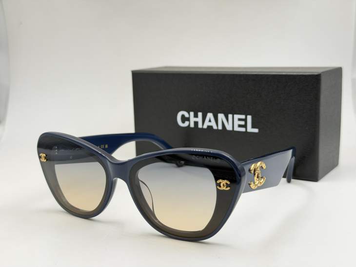 Picture of Chanel Sunglasses _SKUfw80879649fw